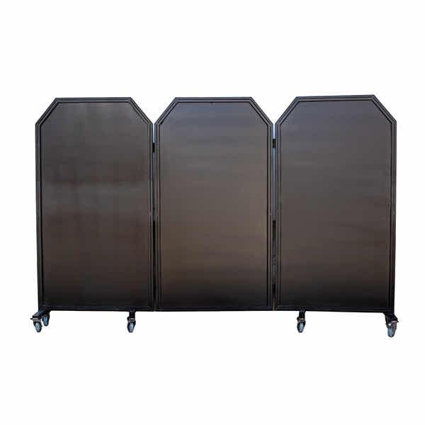 Black 3m Partition Screen for rent – Harmonia | Rentlyz