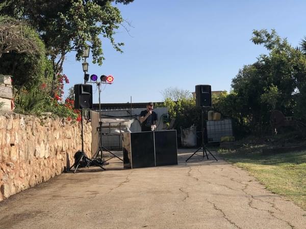 Amplification Package for Events with 80-140 People for rent – Ruby Hagbara | Rentlyz