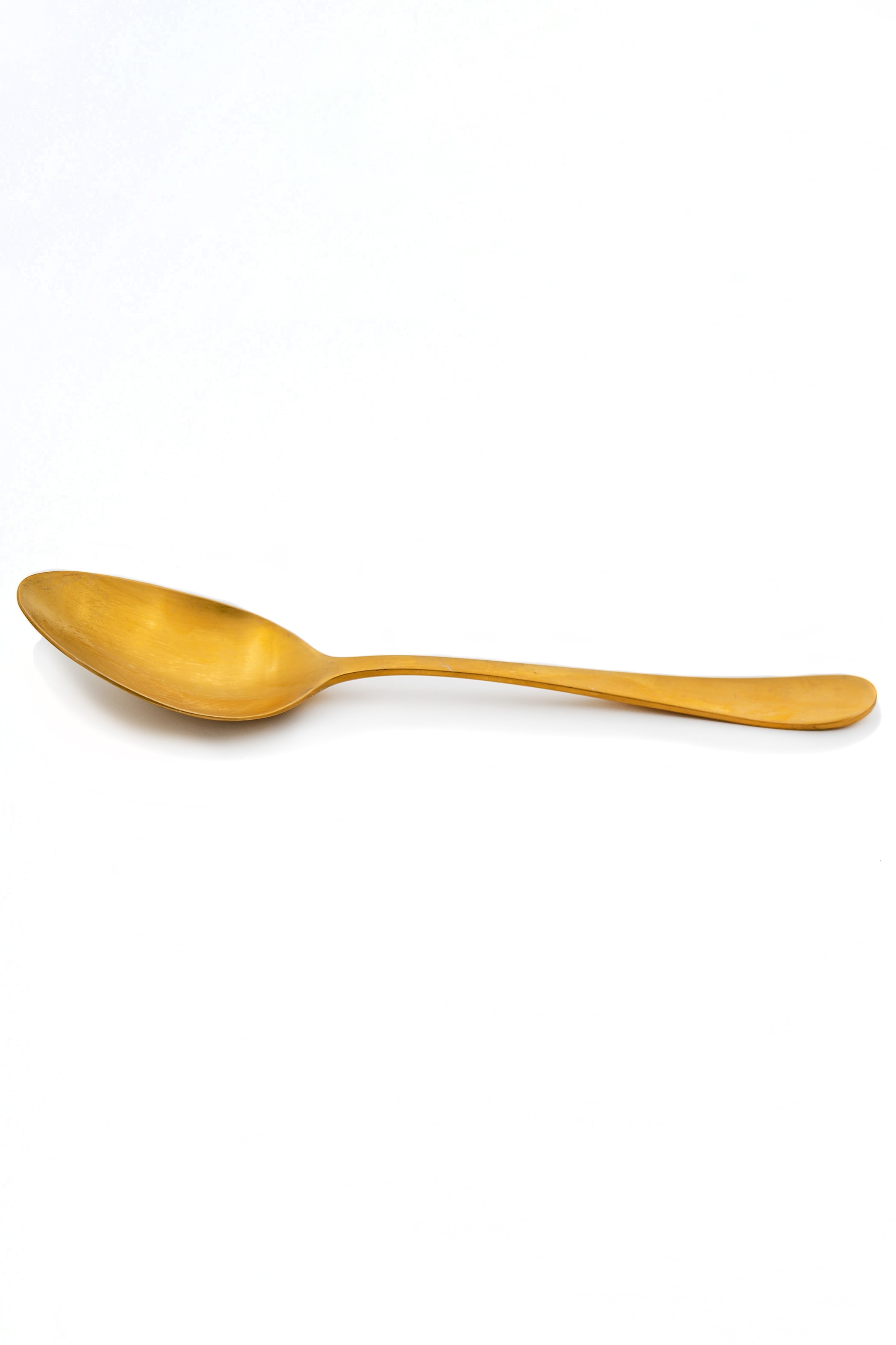Gold Spoon for rent – Tamir Aruim | Rentlyz