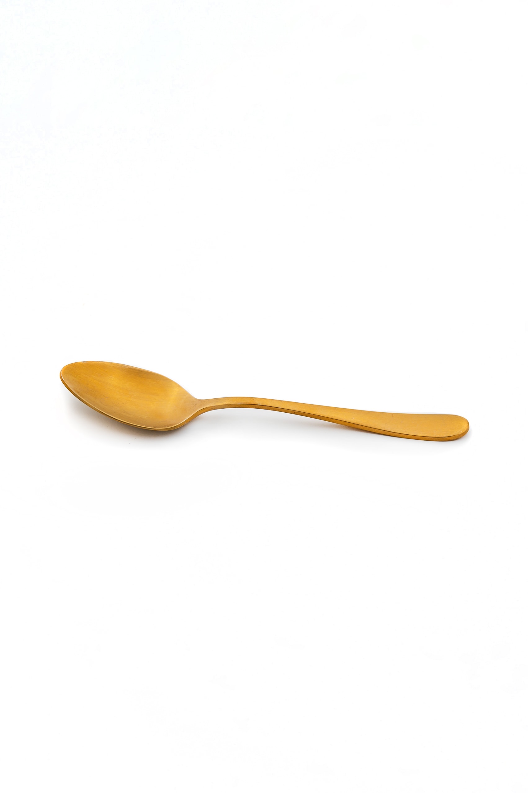 Gold Teaspoon for rent – Tamir Aruim | Rentlyz