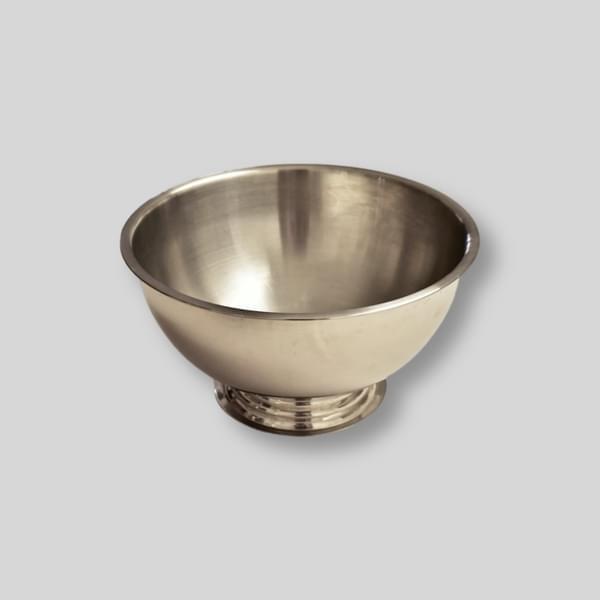 Large Stainless Steel Champagne Bucket for rent – GuestLine | Rentlyz