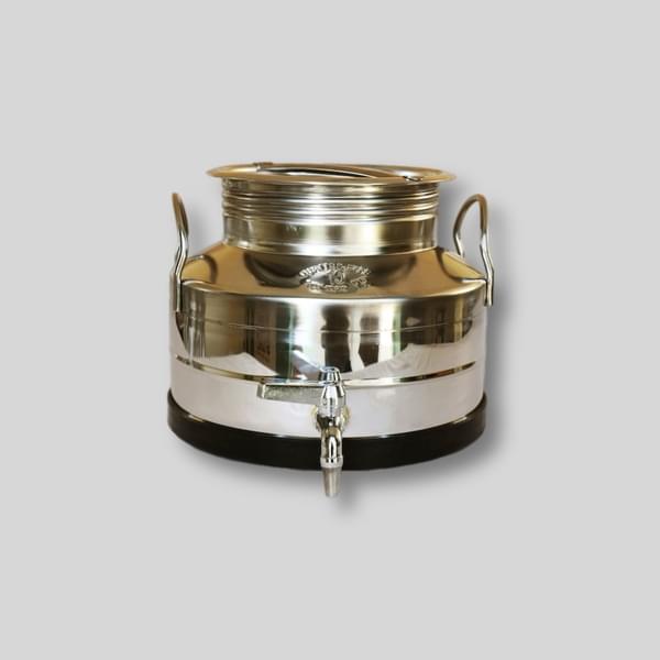 Stainless Steel Samovar for rent – GuestLine | Rentlyz