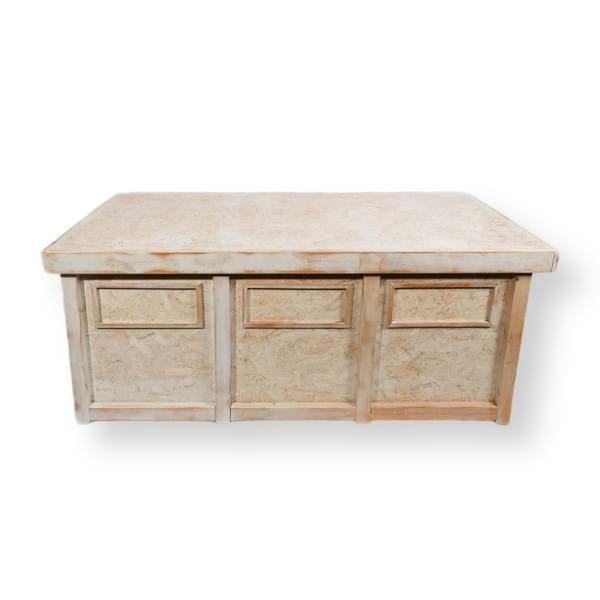 White Market Counter with Skirt for rent – Tamir Aruim | Rentlyz