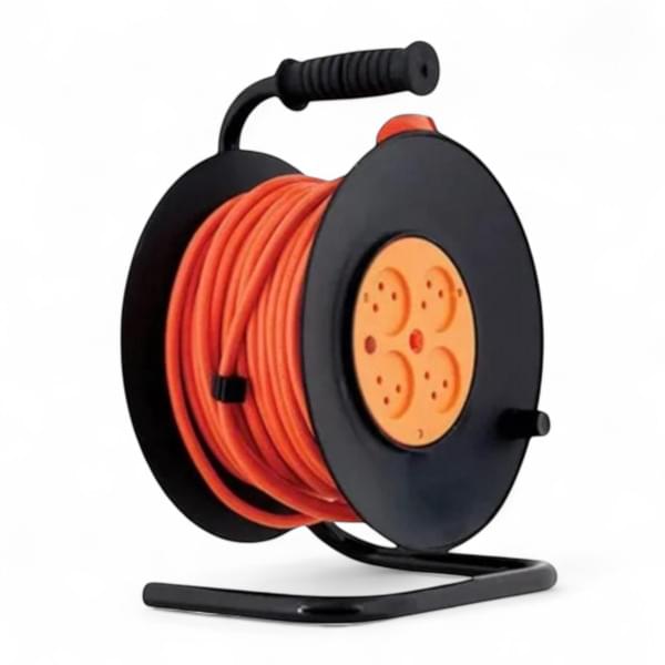 Extension Cord Reel – 4 Sockets for rent – Les Events | Rentlyz