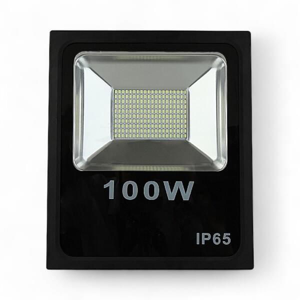 100 Watt LED Spotlight for rent – DBO | Rentlyz