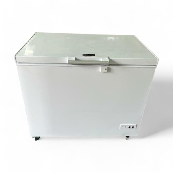 300L Chest Refrigerator/Freezer for rent – Event Bekalut | Rentlyz