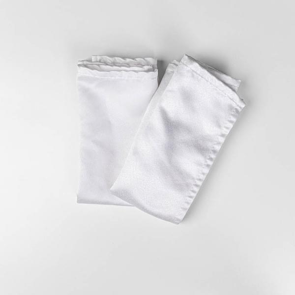 White Satin Napkin 40x40 cm for rent – Camisa Events | Rentlyz