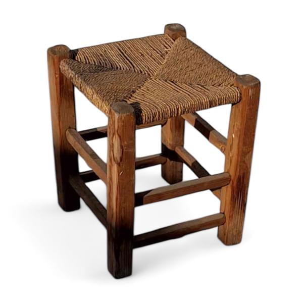 Bedouin Wicker Stool for rent – Hodaya | Rentlyz