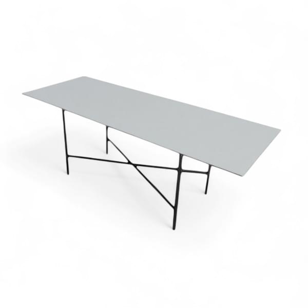 Rectangular table for rent – Hodaya | Rentlyz