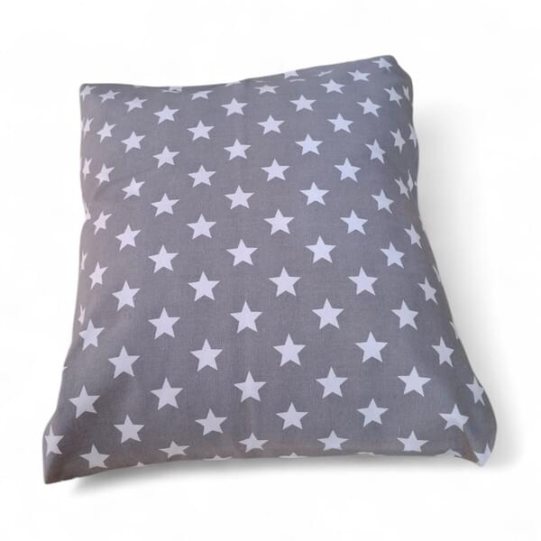 Gray star pattern textile for rent – Hodaya | Rentlyz