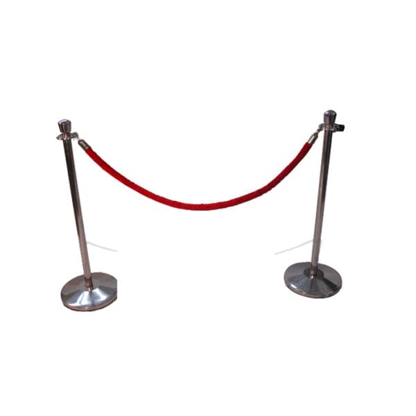 Red rope stanchion for rent – Shanti Eleganti | Rentlyz