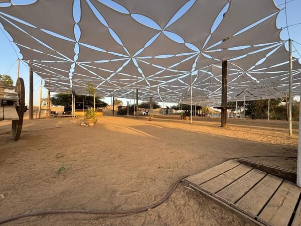 Triangular decorative shading for rent – Hodaya | Rentlyz
