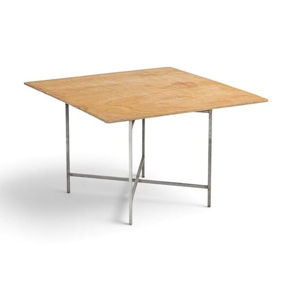 Square Table, 1.20/1.20 for rent – Diamond | Rentlyz